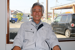 スタッフ紹介